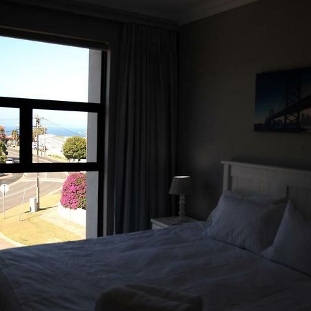 Mari-Amor Self-Catering Apartments モーセル・ベイ エクステリア 写真